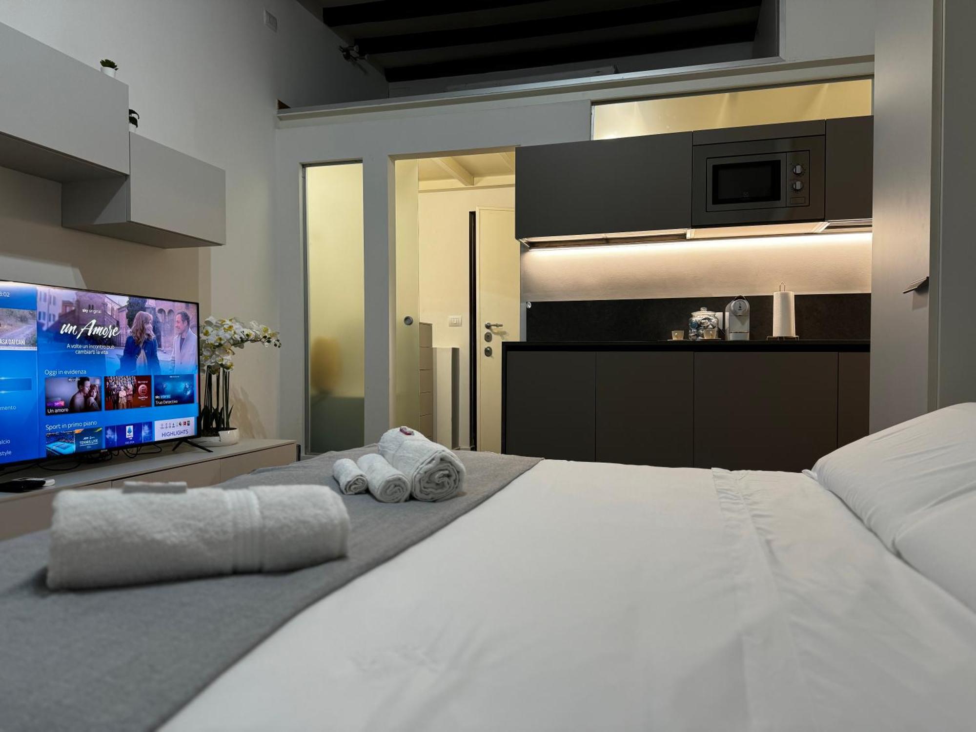 Regina Milano In Corso Lodi - Sky Tv, Wifi E Breakfast Box Apartment Exterior foto